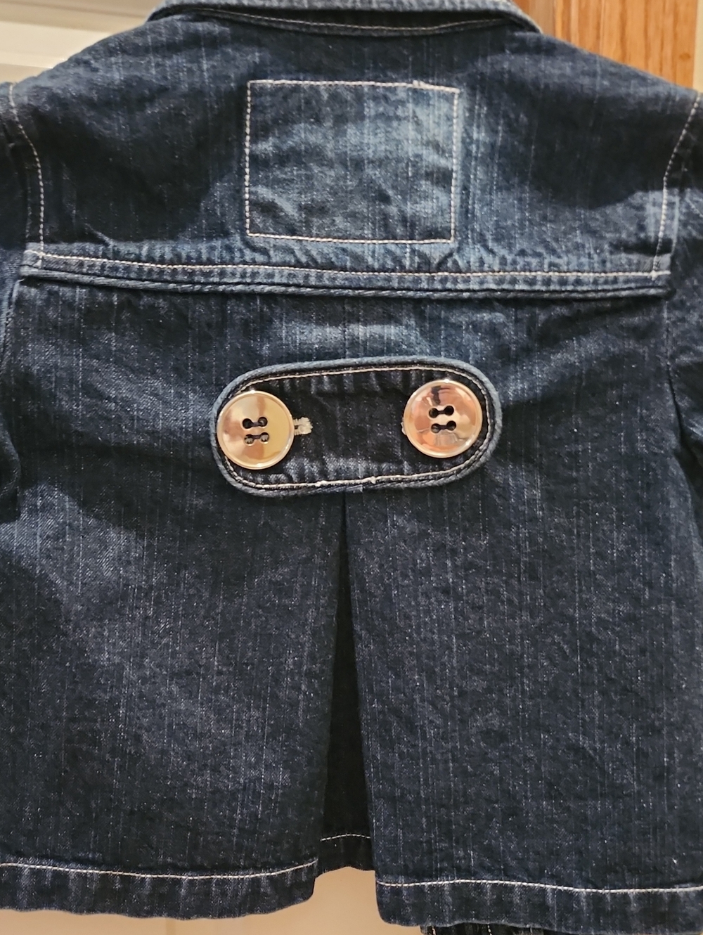 VTG Limited Too Y2K Girls Short Sleeve Denim Jacket Dark Wash Wood Button 6/7 - Picture 4 of 8